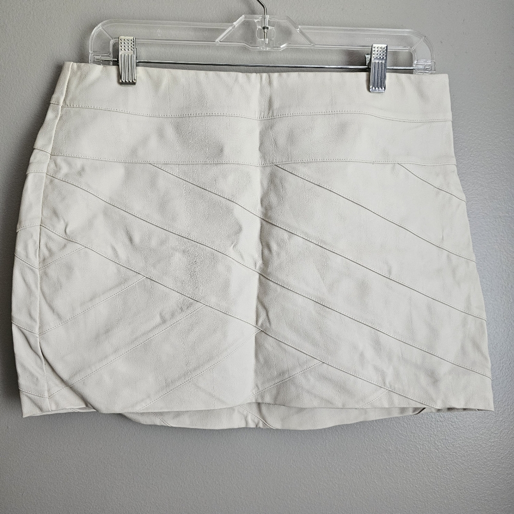 Express Faux Leather White Creme Nude Bandage Miniskirt Mini Skirt Size 8